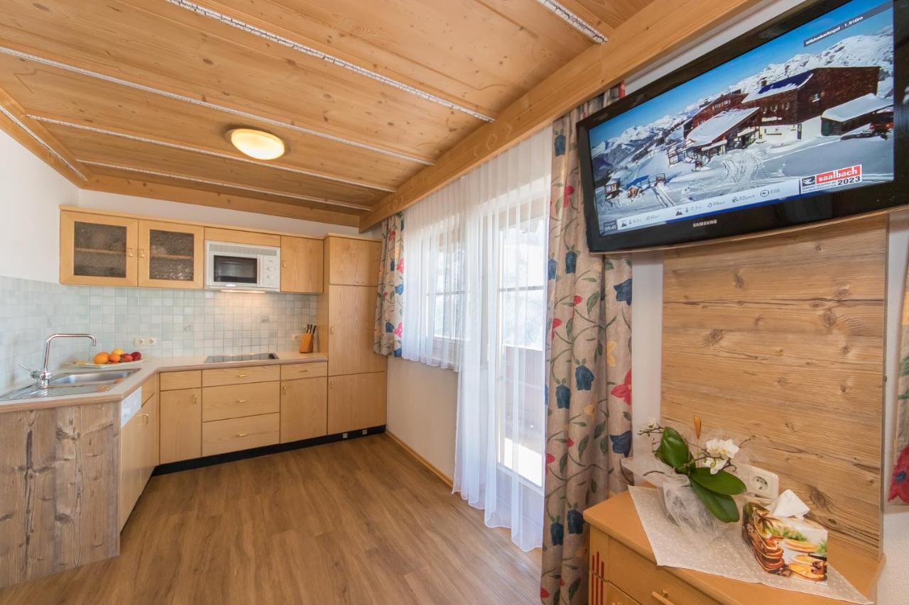 Appartement-Gaestehaus Marie Anderl Зальбах-Хинтерглемм Экстерьер фото