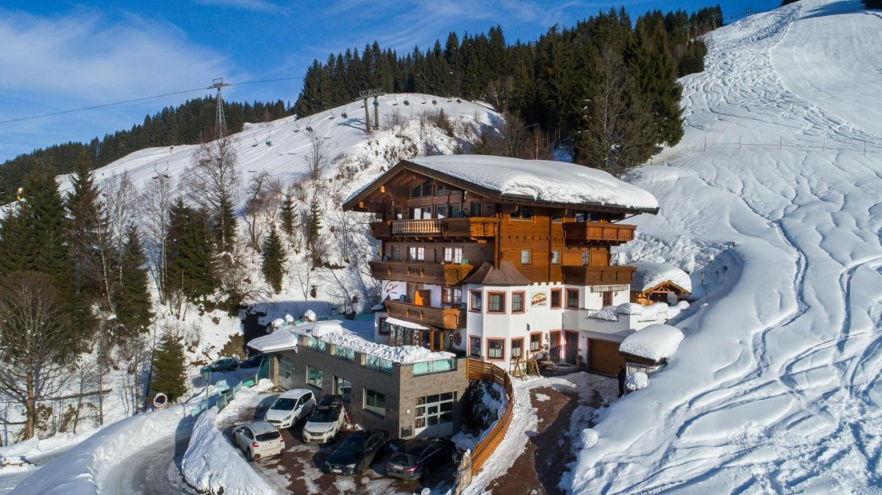 Appartement-Gaestehaus Marie Anderl Зальбах-Хинтерглемм Экстерьер фото